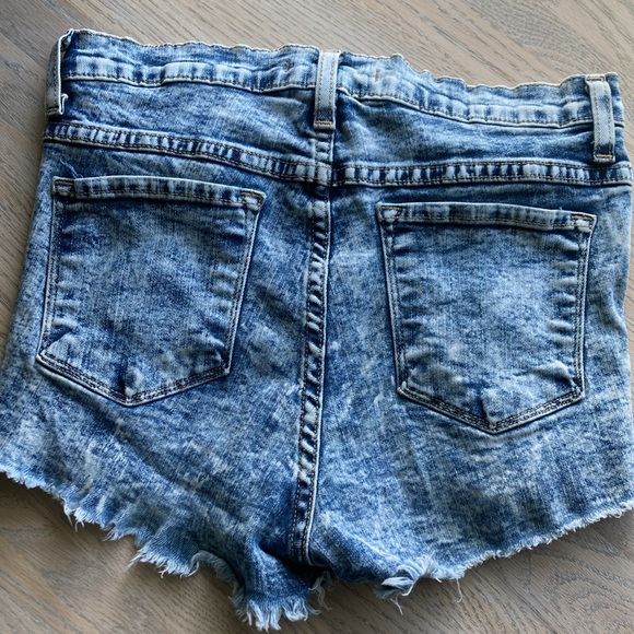 Blue Acid Wash Distressed Flying Monkey Jean Shorts - Picture 2 of 7